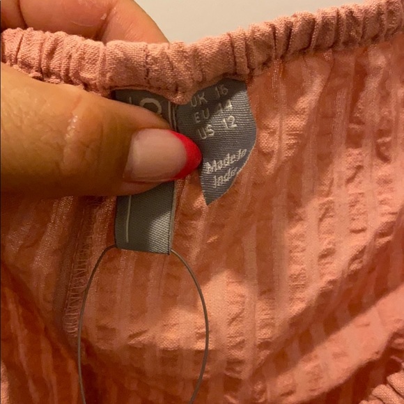 ASOS Cold Shoulder Top - Picture 7 of 8